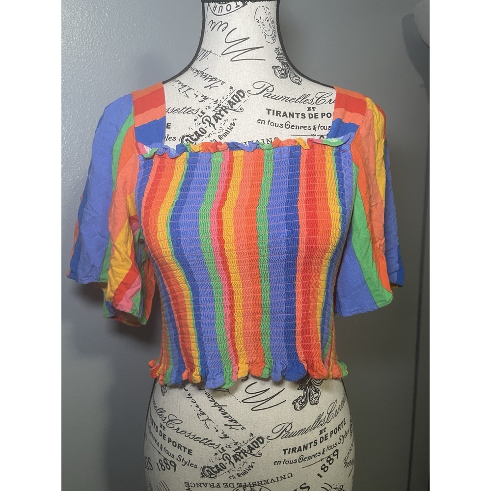 Colorful Smocked Rainbow Crop Top – Gianni Bini Size L